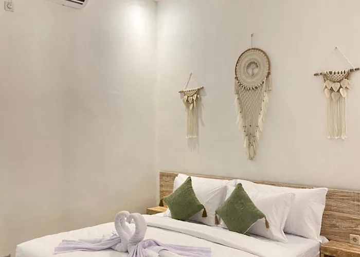 Side Retreat & Natural Hot Spring ロッジ